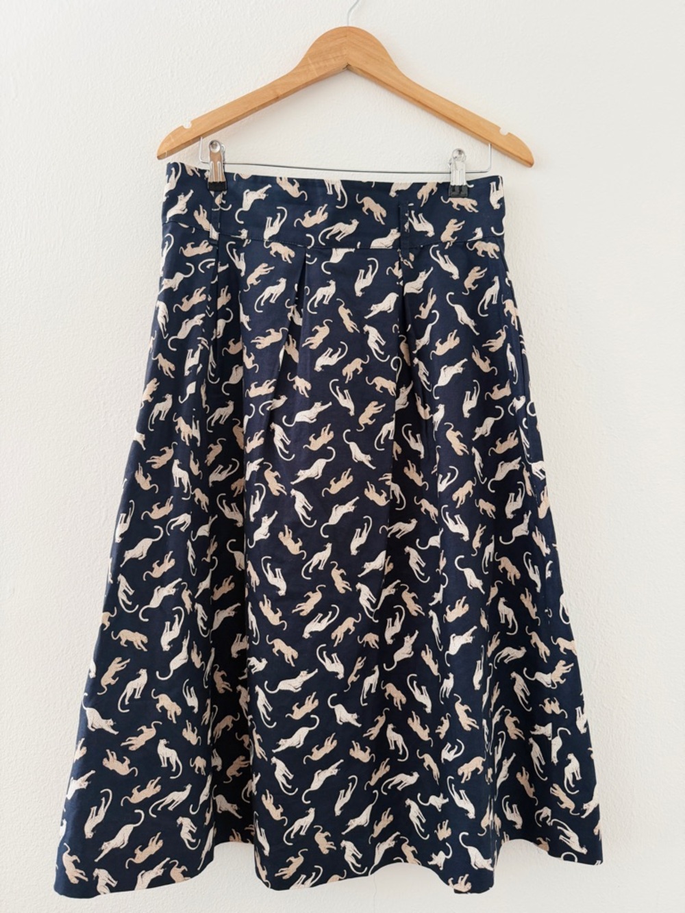 Ann Taylor Big Cat Pleated Midi Skirt Navy Blue